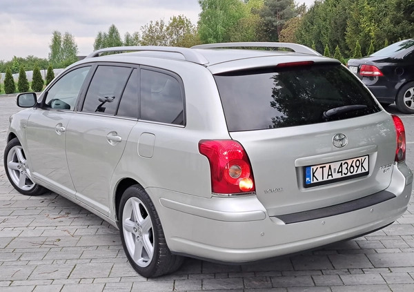 Toyota Avensis cena 21500 przebieg: 185746, rok produkcji 2009 z Tarnów małe 704